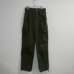 Forever 21; Cargo Pants; Size Small; Never worn